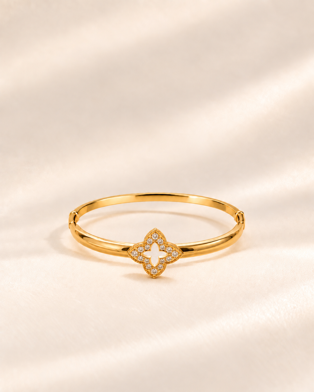 BRACELET TRÈFLE D’OR